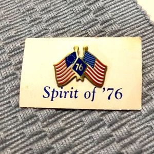 Cpy☘️VINTAGE☘️Spirit of '76 DualFlag TieTack/LapelPin